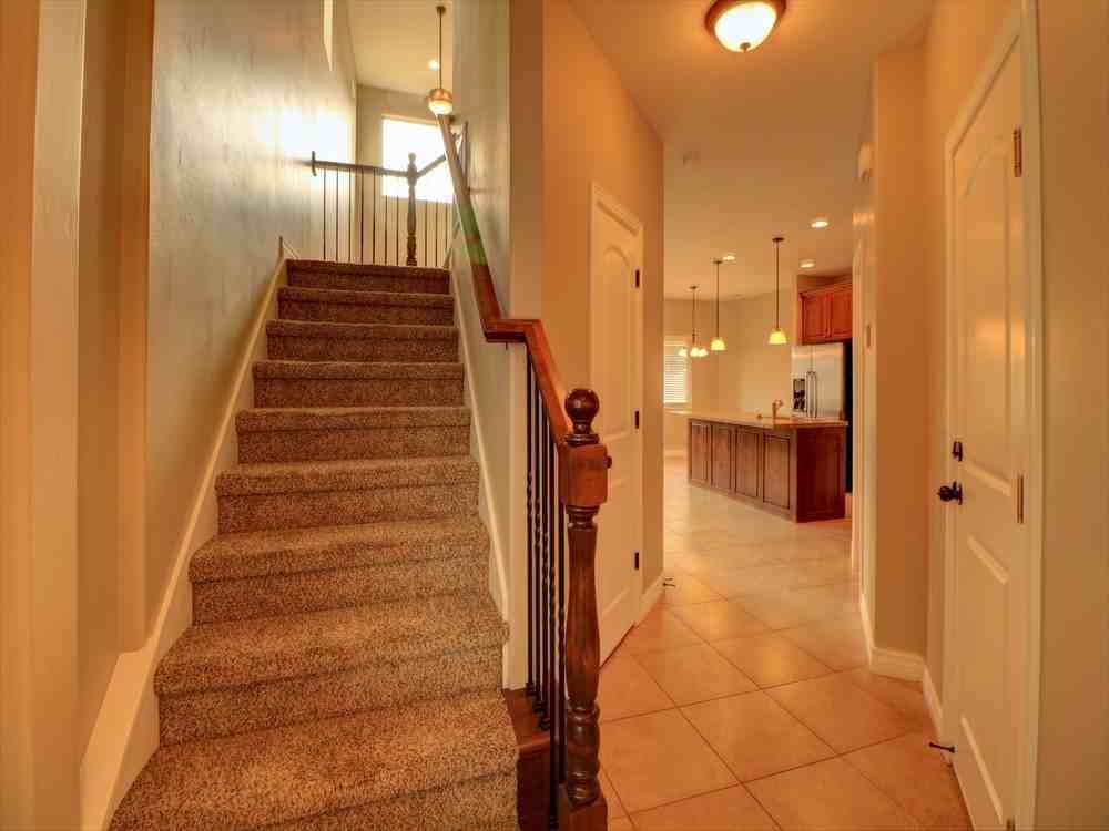 1833 W 761 S - Photo 5 of 19