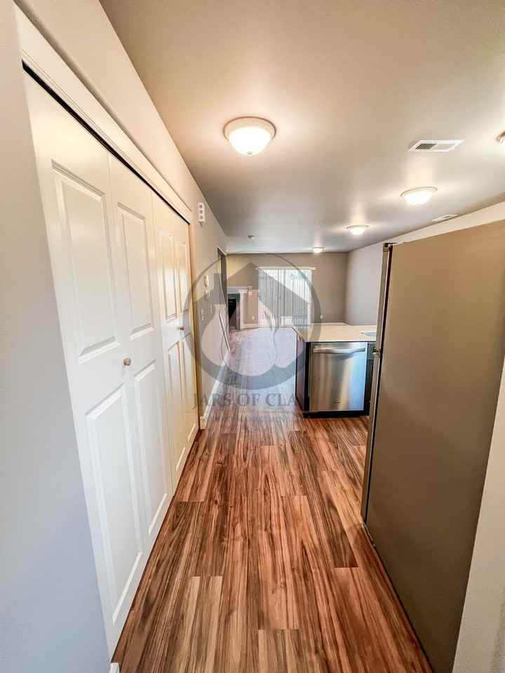 3681 Peter Ln Ne - Photo 7 of 20