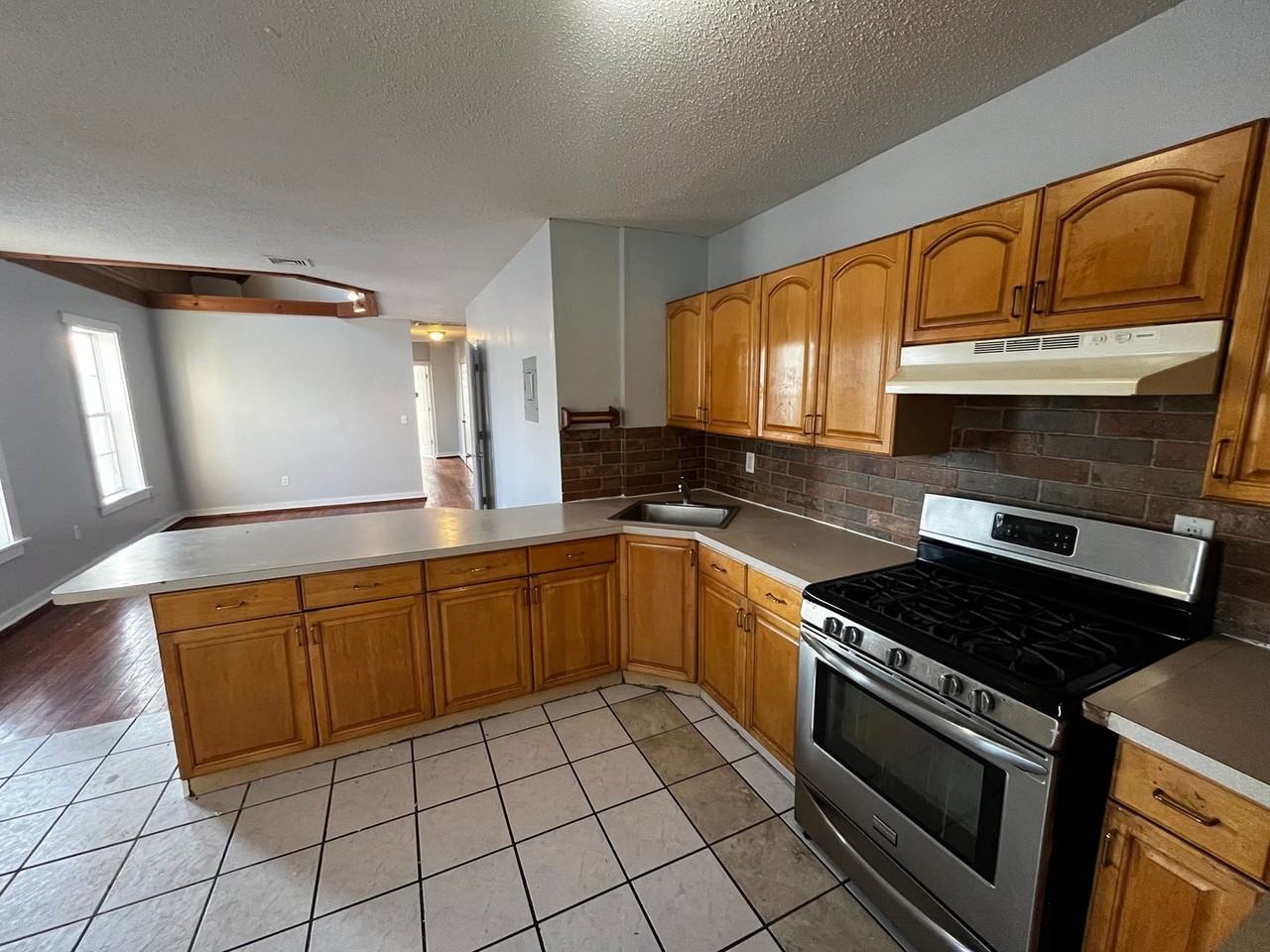 109 Spruce St #2 - Photo 2 of 14