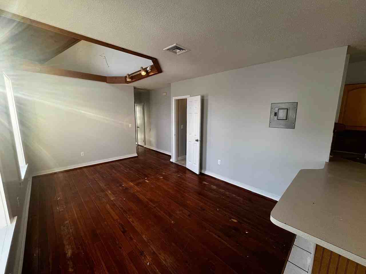 109 Spruce St #2 - Photo 3 of 14