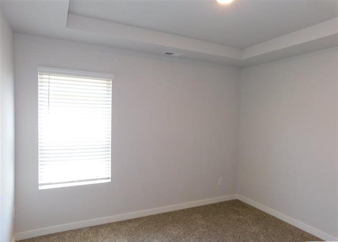 5738 Cheshire Cove Cir - Photo 6 of 10