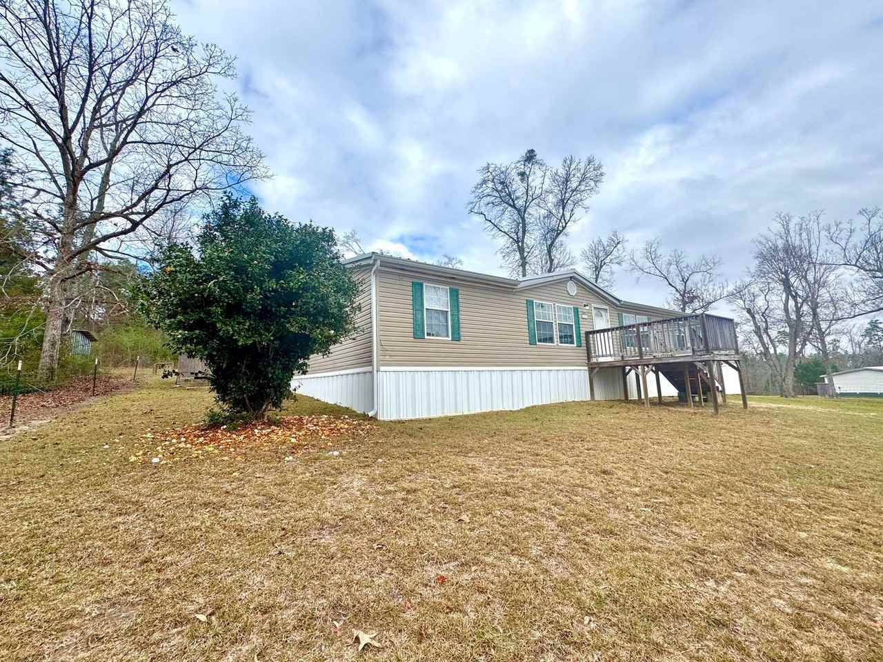 1211 Dwellings St - Photo 2 of 18