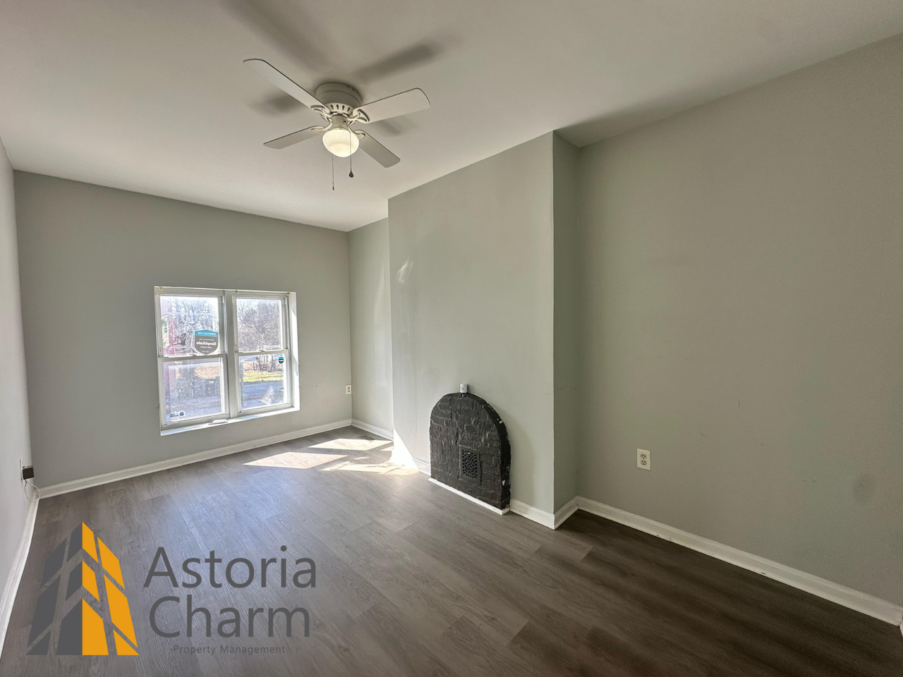 2108 Hollins St - Photo 3 of 30