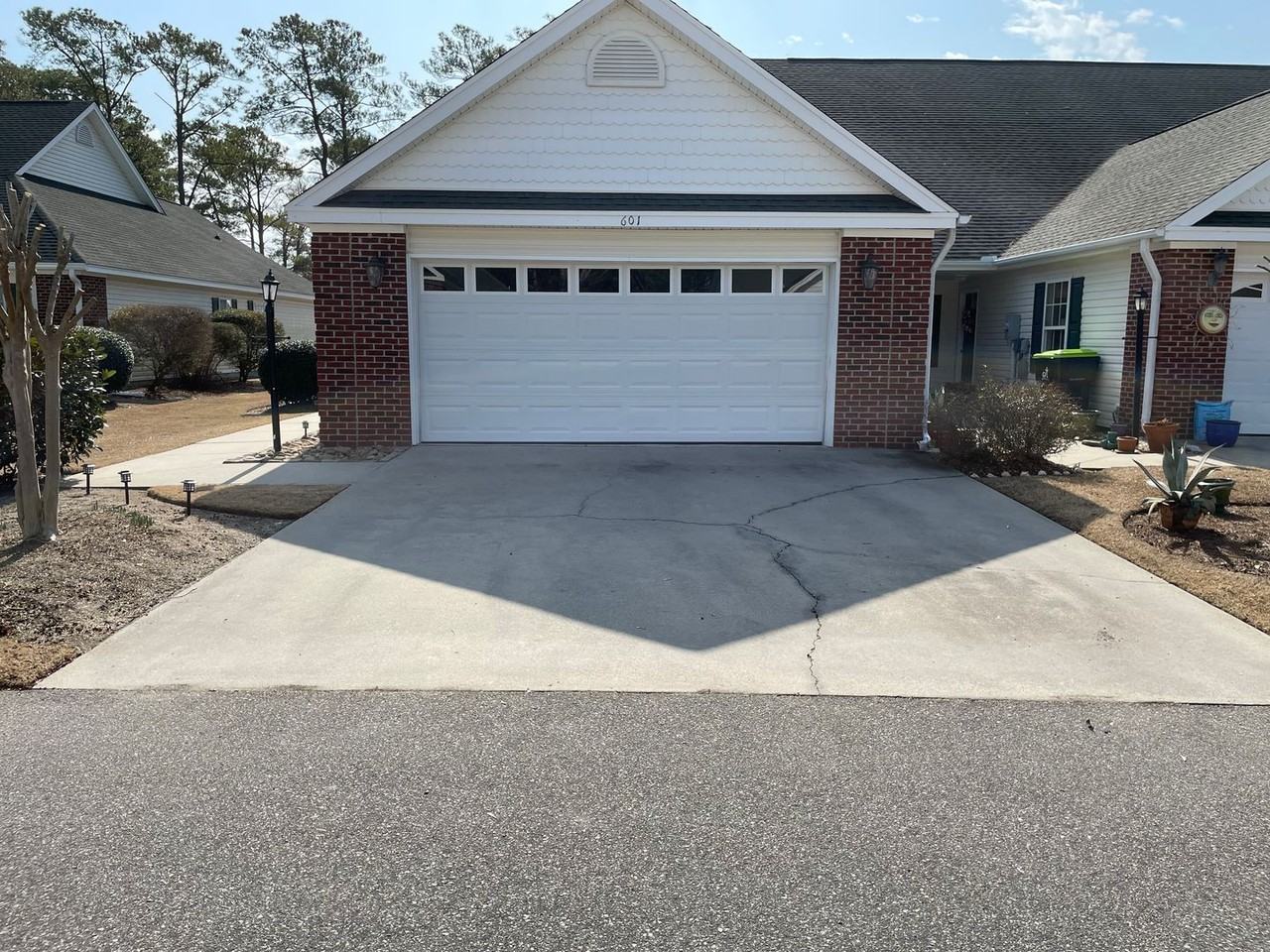 601 Sunset Oaks Ln - Photo 2 of 37