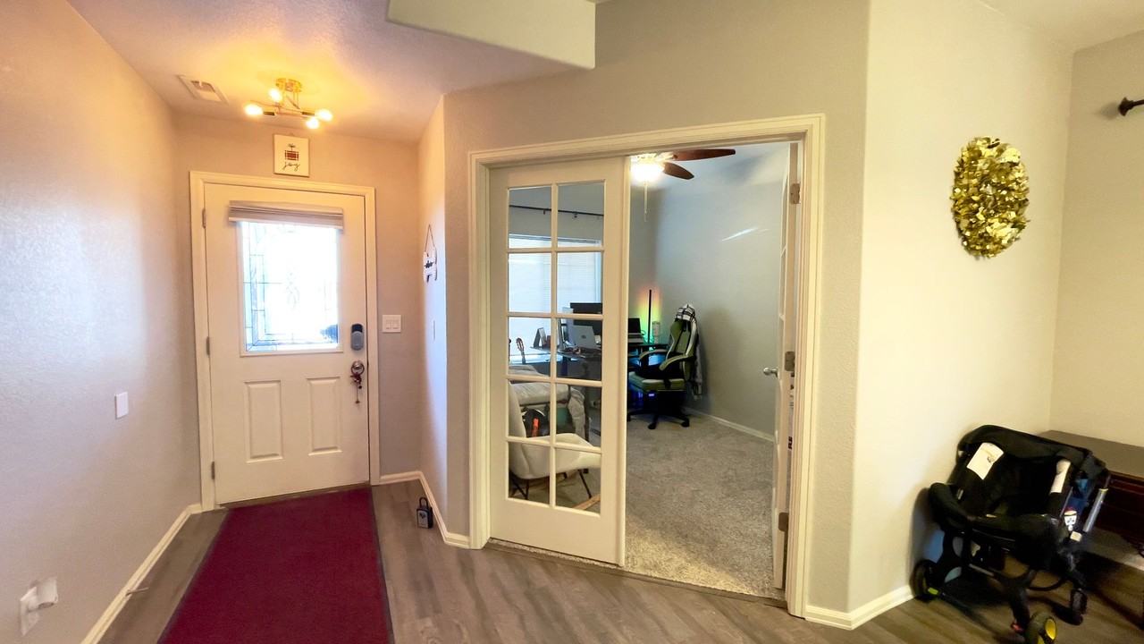 7717 Dry Willow Way - Photo 3 of 30