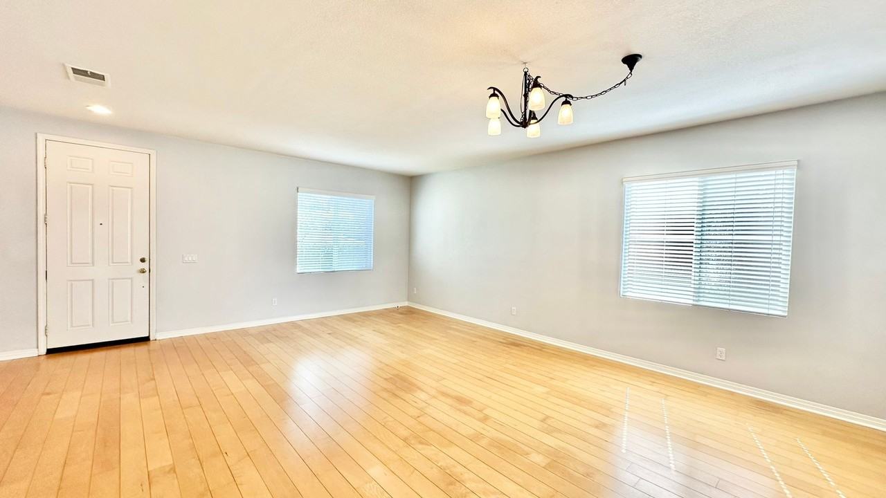 705 Wala Dr - Photo 2 of 40