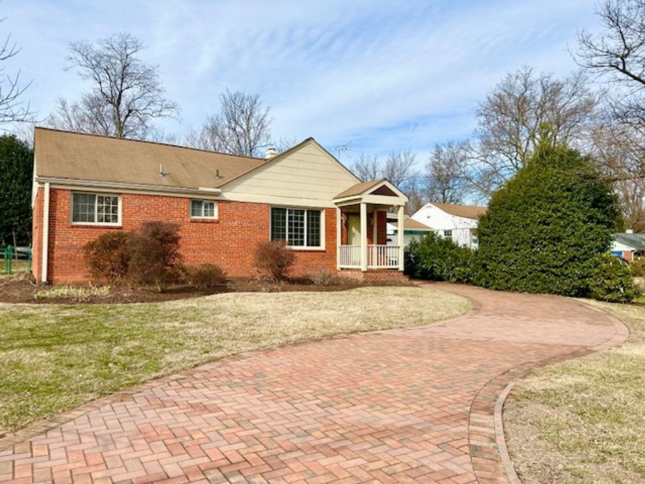 2906 Strathmeade St - Photo 2 of 33