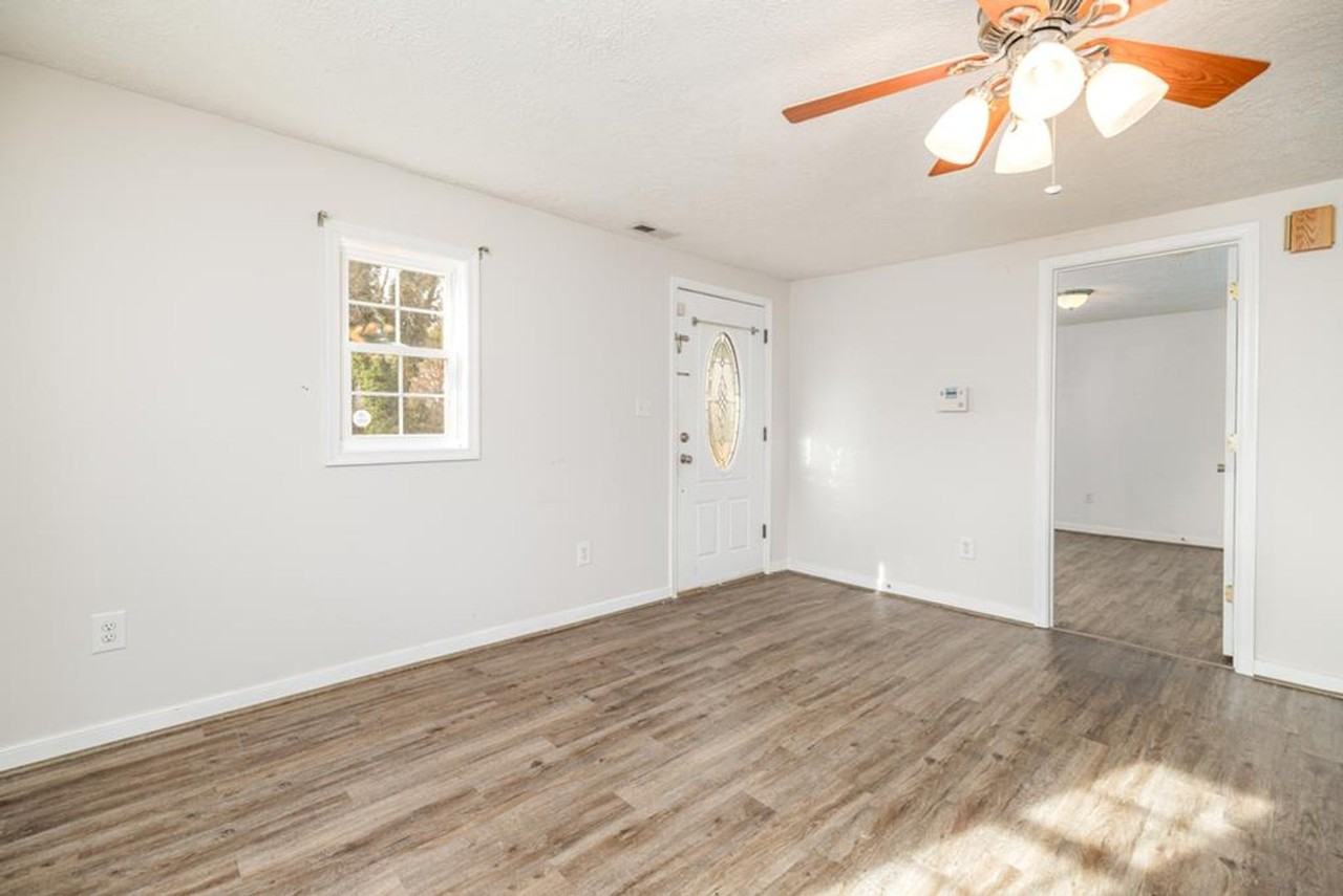 714 Hill St - Photo 7 of 17