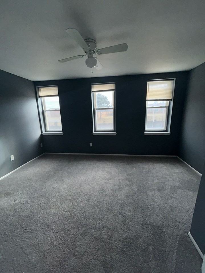 2630 W Franklin St - Photo 5 of 8