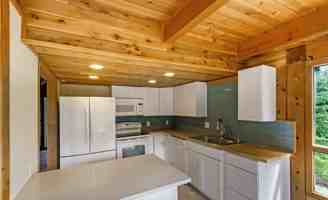 featured image of 780 N Esty Dr