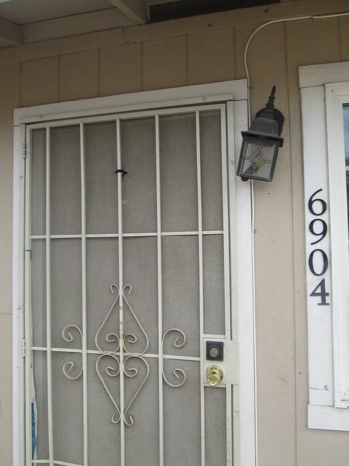 6904 Hall Blvd - Photo 2 of 6