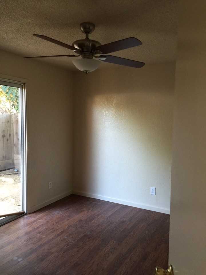 6904 Hall Blvd - Photo 5 of 6