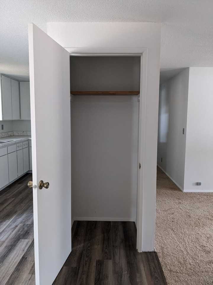 18996 Baker Rd - Photo 3 of 22