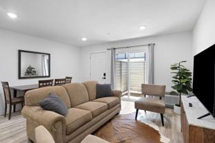 Welcome Surf House Villas E, a newly renovated luxury apartment community in the heart of Pacific Beach, San Diego. - Photo 1 of 1