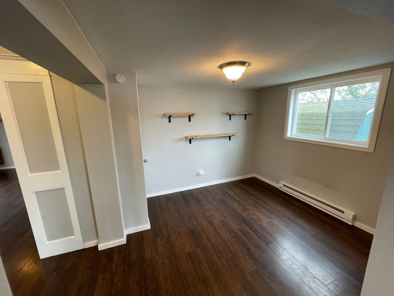 507 5th St - Photo 3 of 15