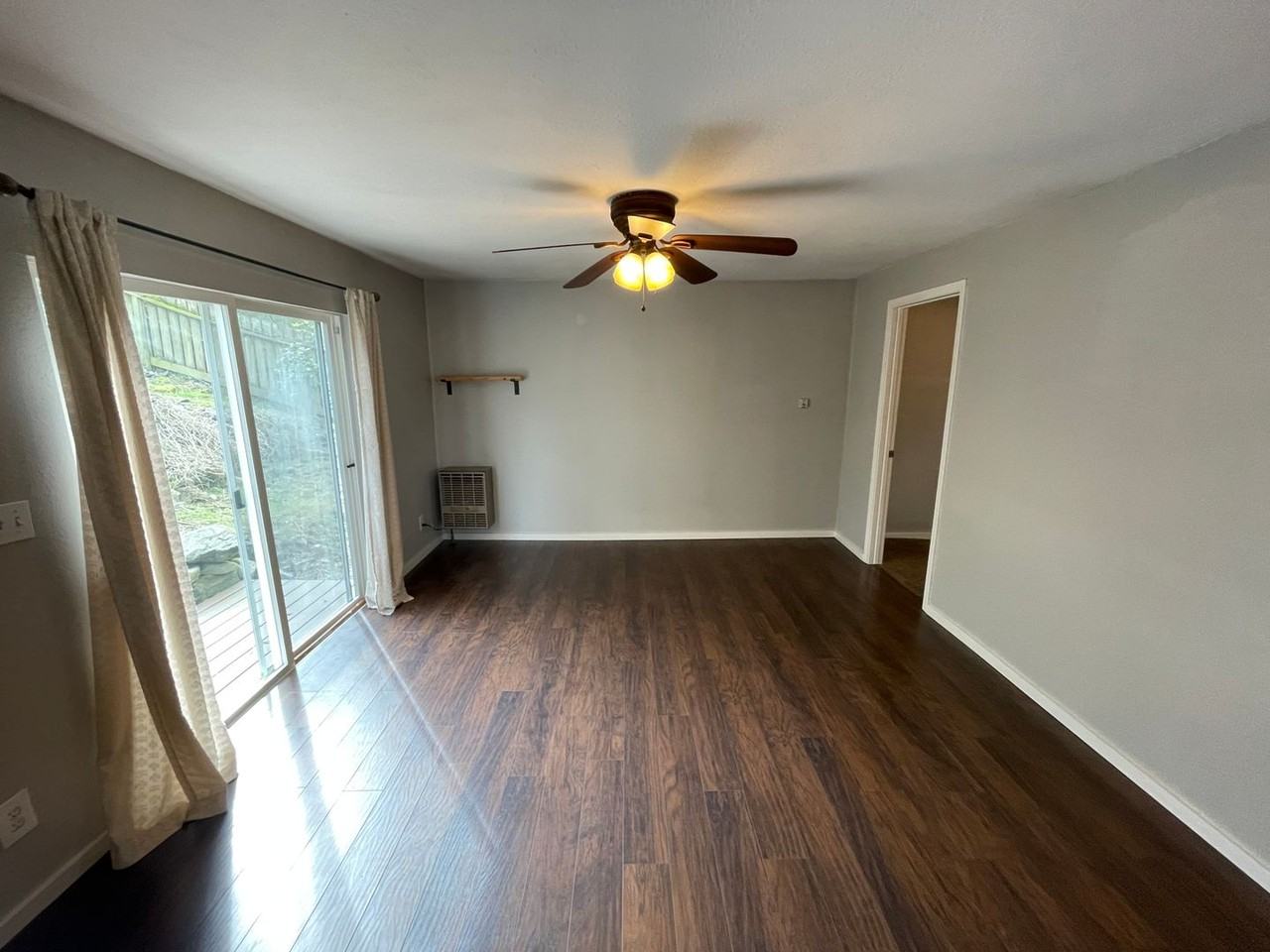 507 5th St - Photo 7 of 15