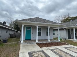 featured image of 255 S C St
