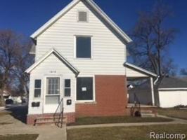 featured image of 1613 Lapeer Ave #2