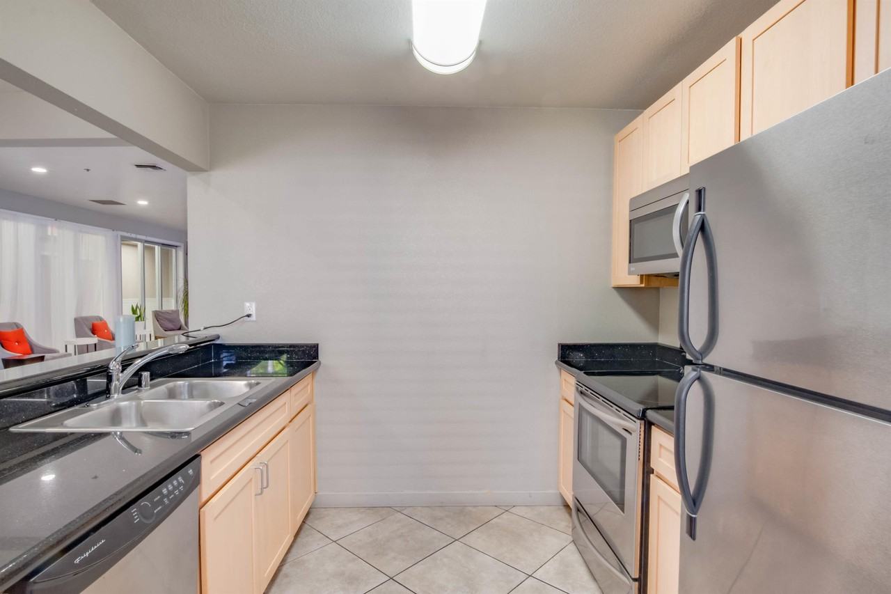 6400 Christie Ave - Photo 2 of 31