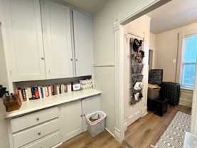 221 N Pinckney St - Photo 1 of 1