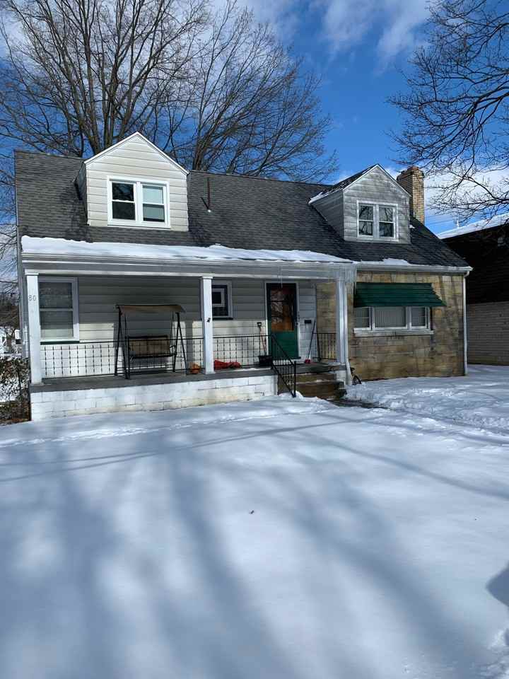 80 Romaine Ave #B - Photo 3 of 13