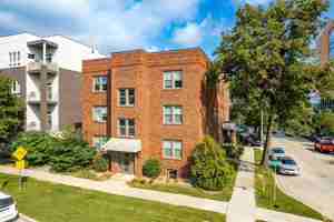 featured image of 603 1st St Sw #301