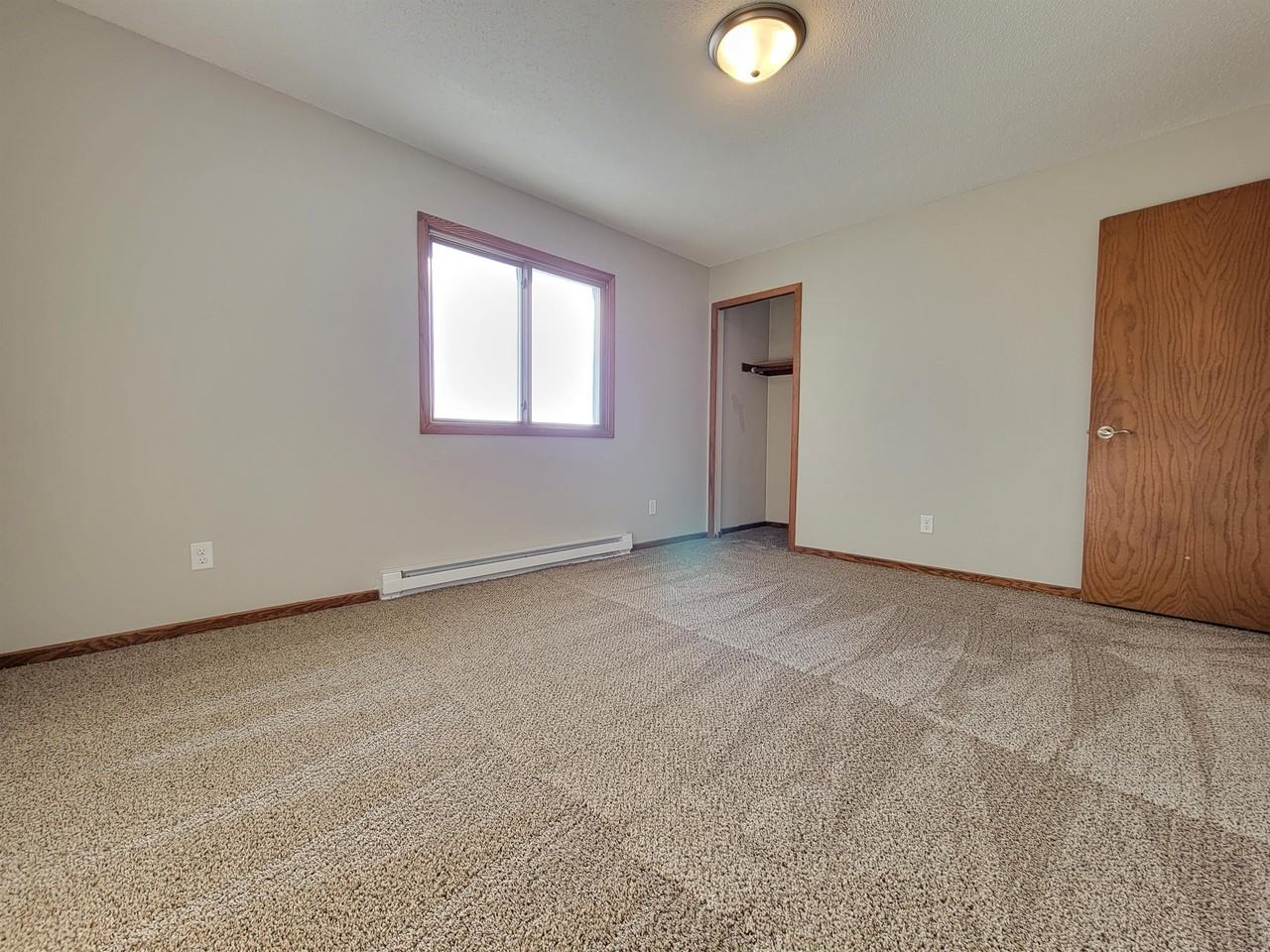 204 18th St Sw #5 - Photo 6 of 15