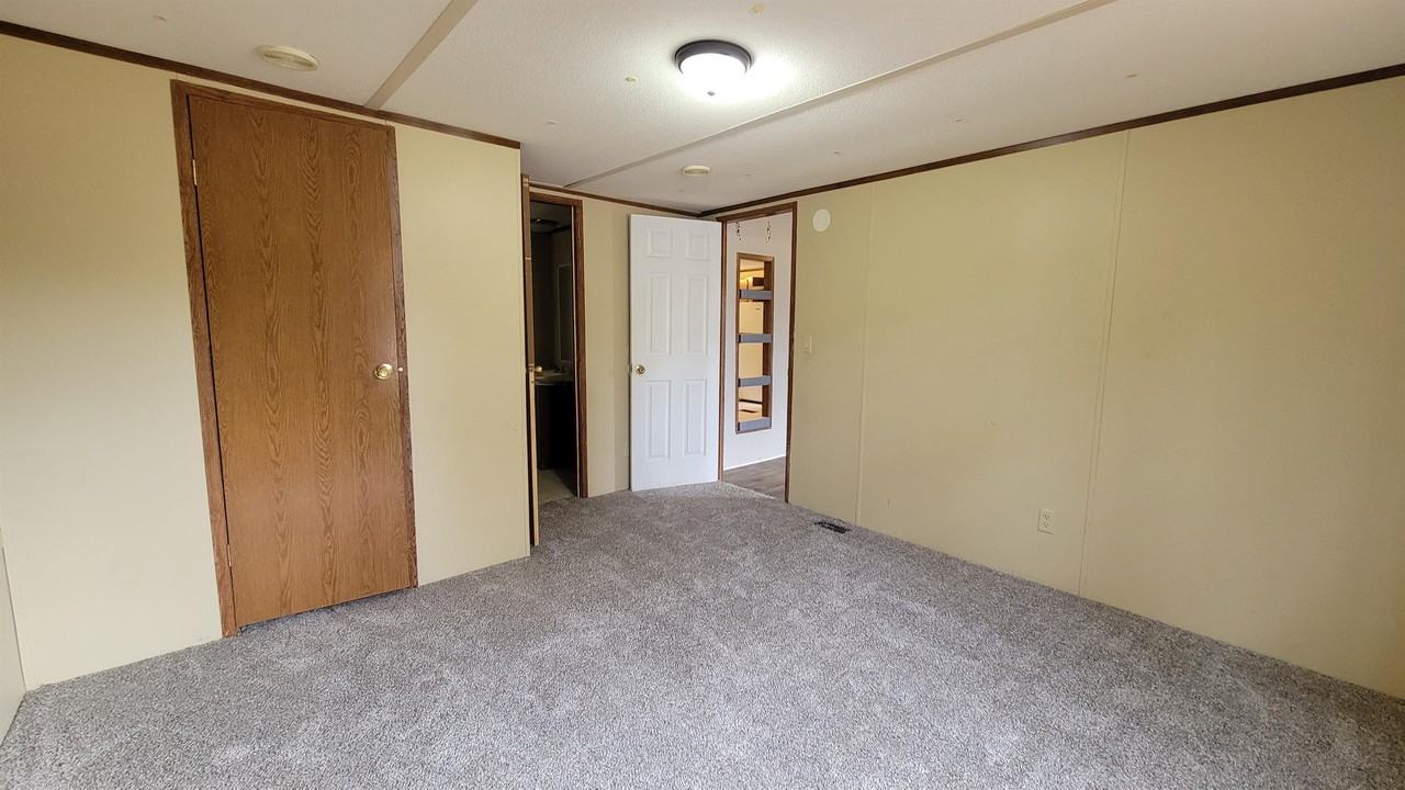 416 Willard Rd - Photo 3 of 26