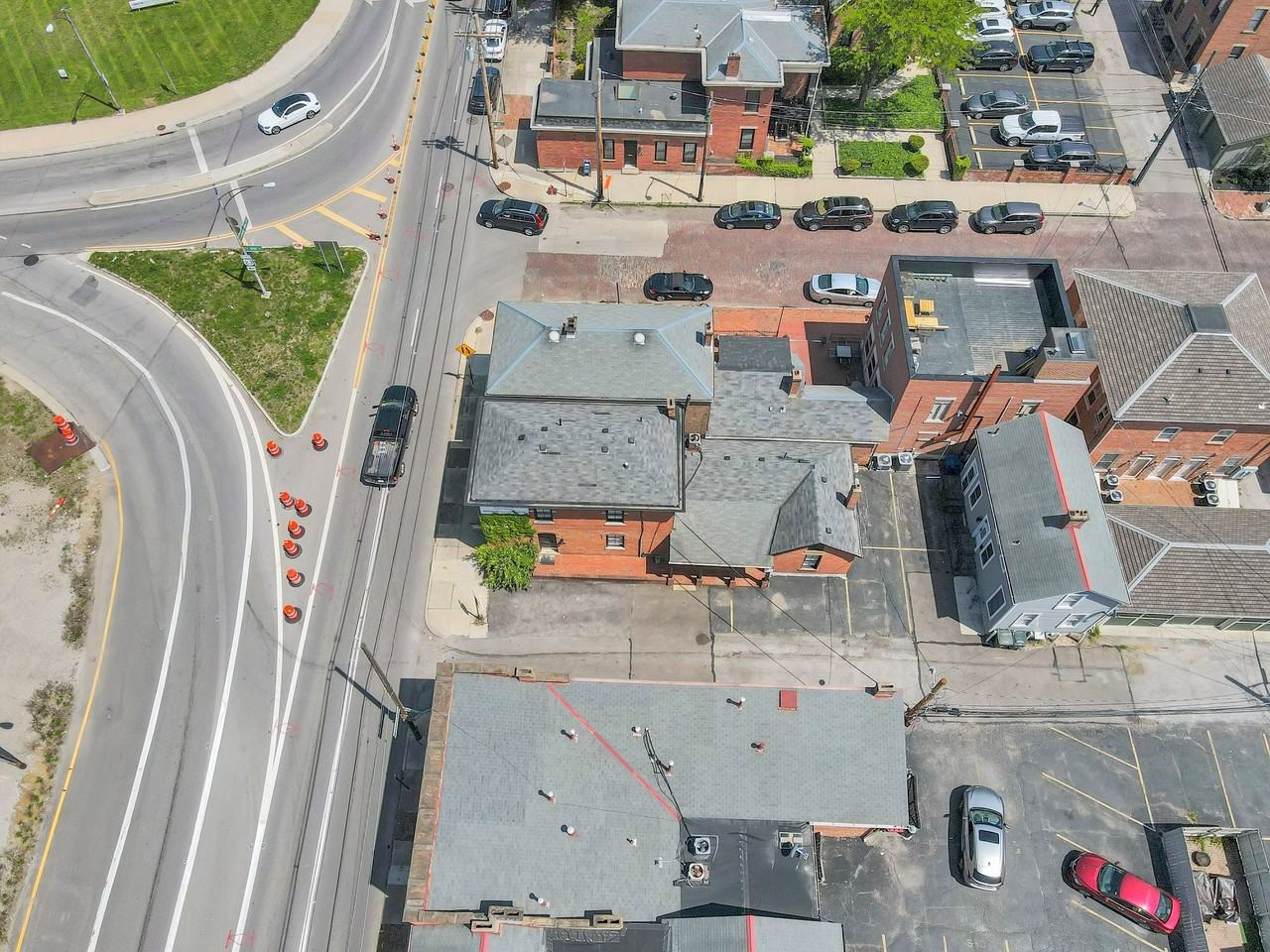 145 E Livingston Ave #C - Photo 2 of 38