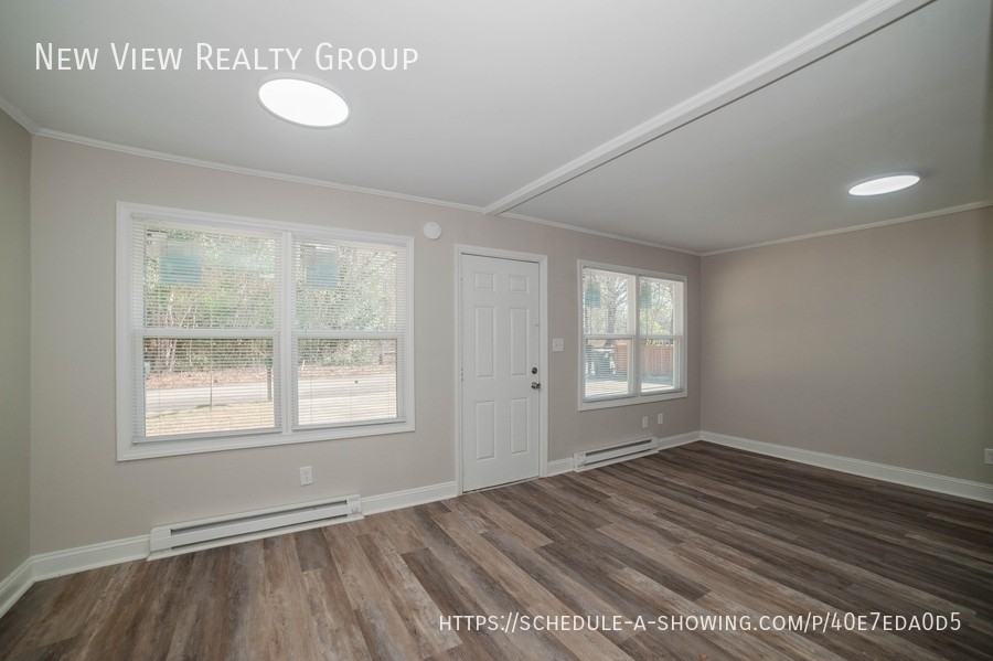 5113 Higgins St - Photo 7 of 22