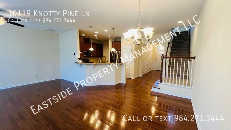 10119 Knotty Pine Ln - Photo 6 of 20