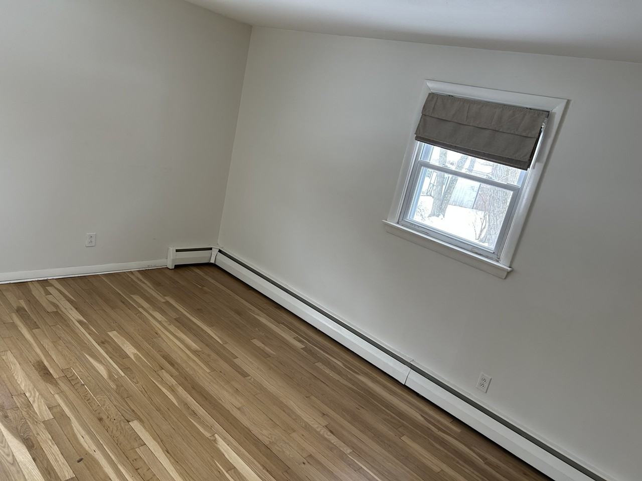 1130 Fienemann Rd - Photo 3 of 4