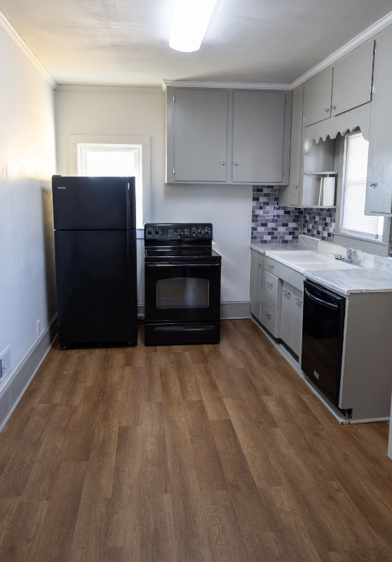 115 Palmer Ave - Photo 3 of 6