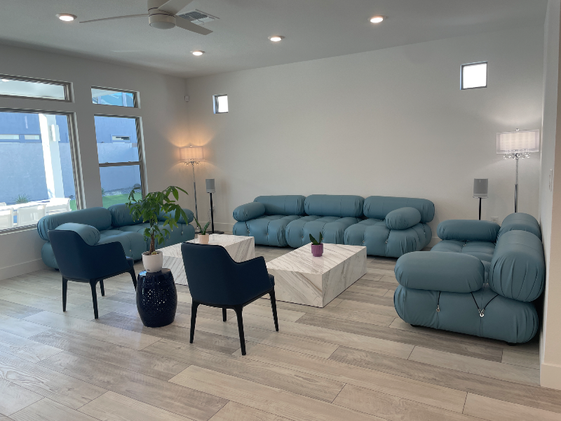 7193 W Camero Ave - Photo 2 of 12