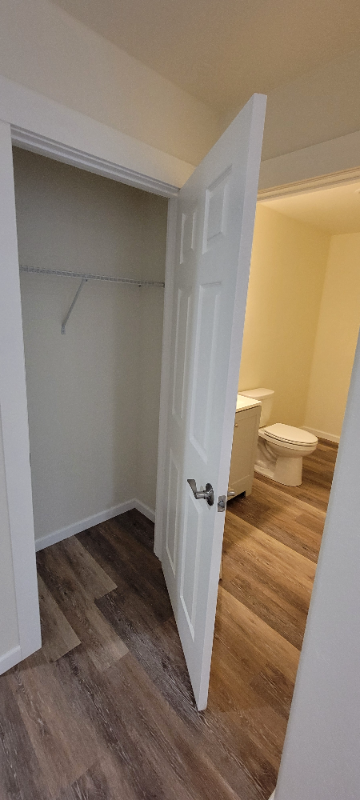 102 Beaker Ln - Photo 3 of 18