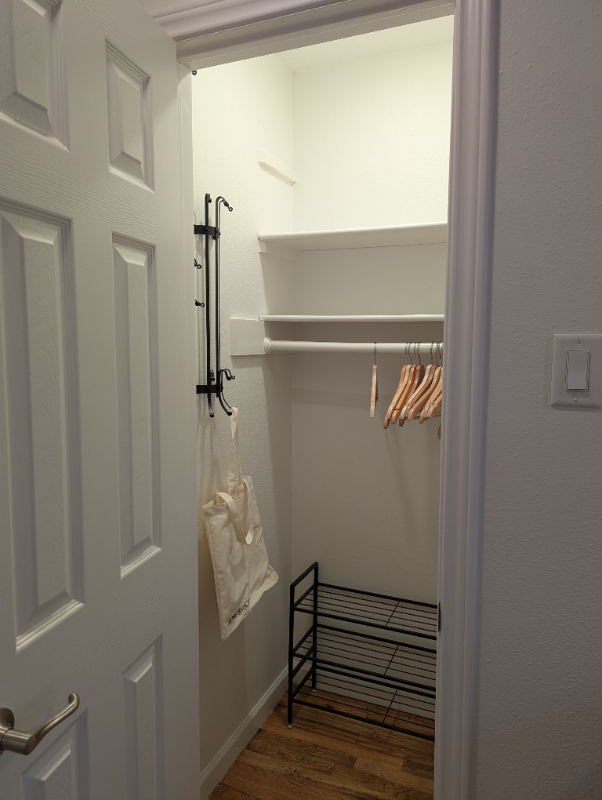 7029 Freemont St - Photo 3 of 20