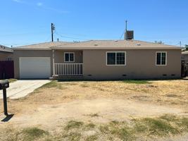 featured image of 2713 Karen Pl