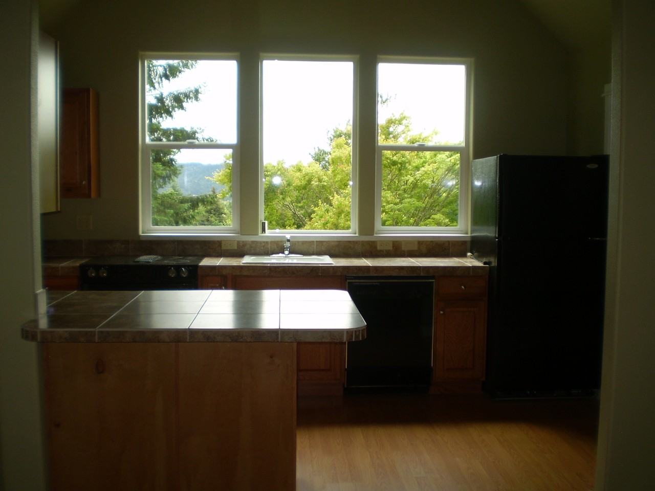 2781 Spring Blvd #A - Photo 6 of 20