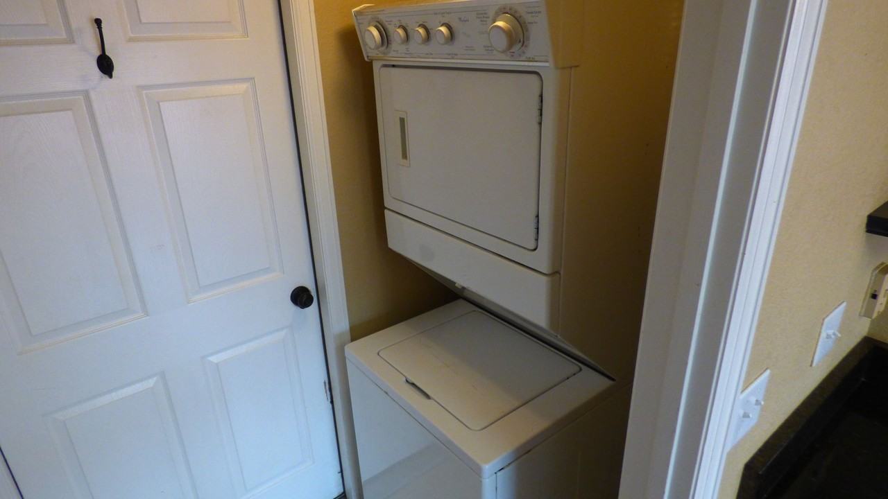 21349 E 39th Ave - Photo 7 of 28