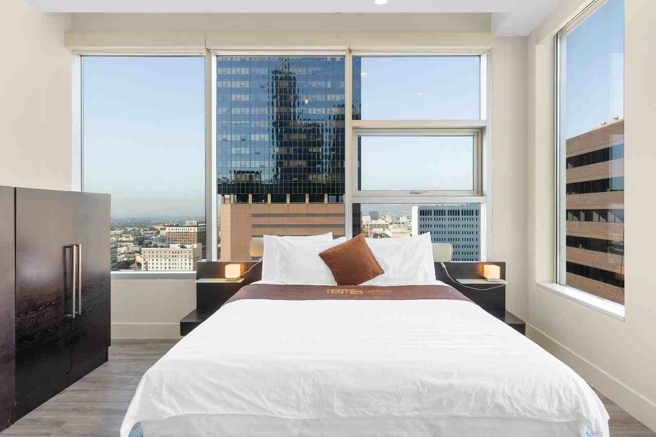 1010 Wilshire Blvd - Photo 7 of 40