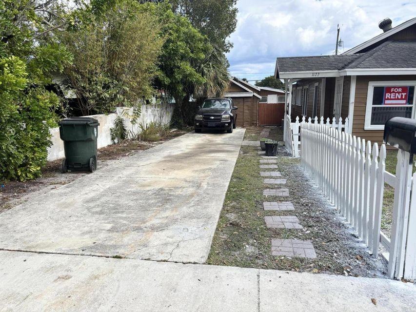 1122 N B St #NA - Photo 3 of 18