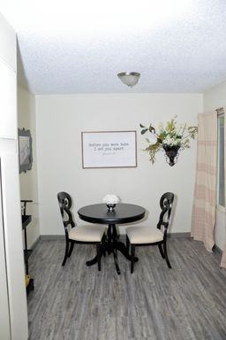 Hartford @ 10th - Photo 6 of 12