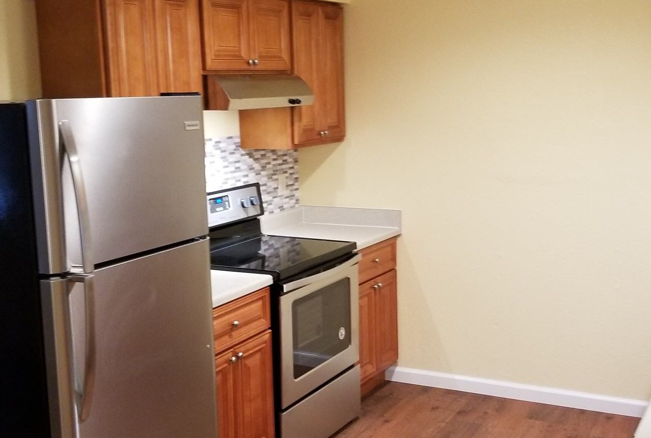 Jasmine Apartments - Photo 3 of 50