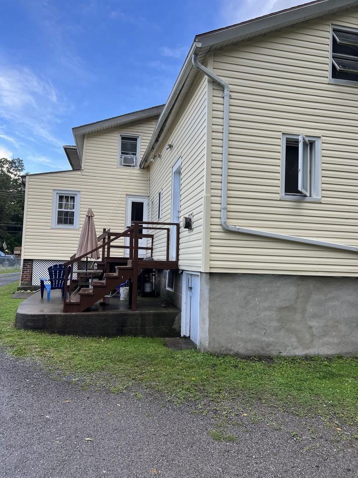 110 Gilbert Street - Photo 5 of 5