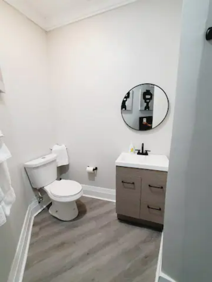 Quaint ATL Studio Oasis - Photo 5 of 7