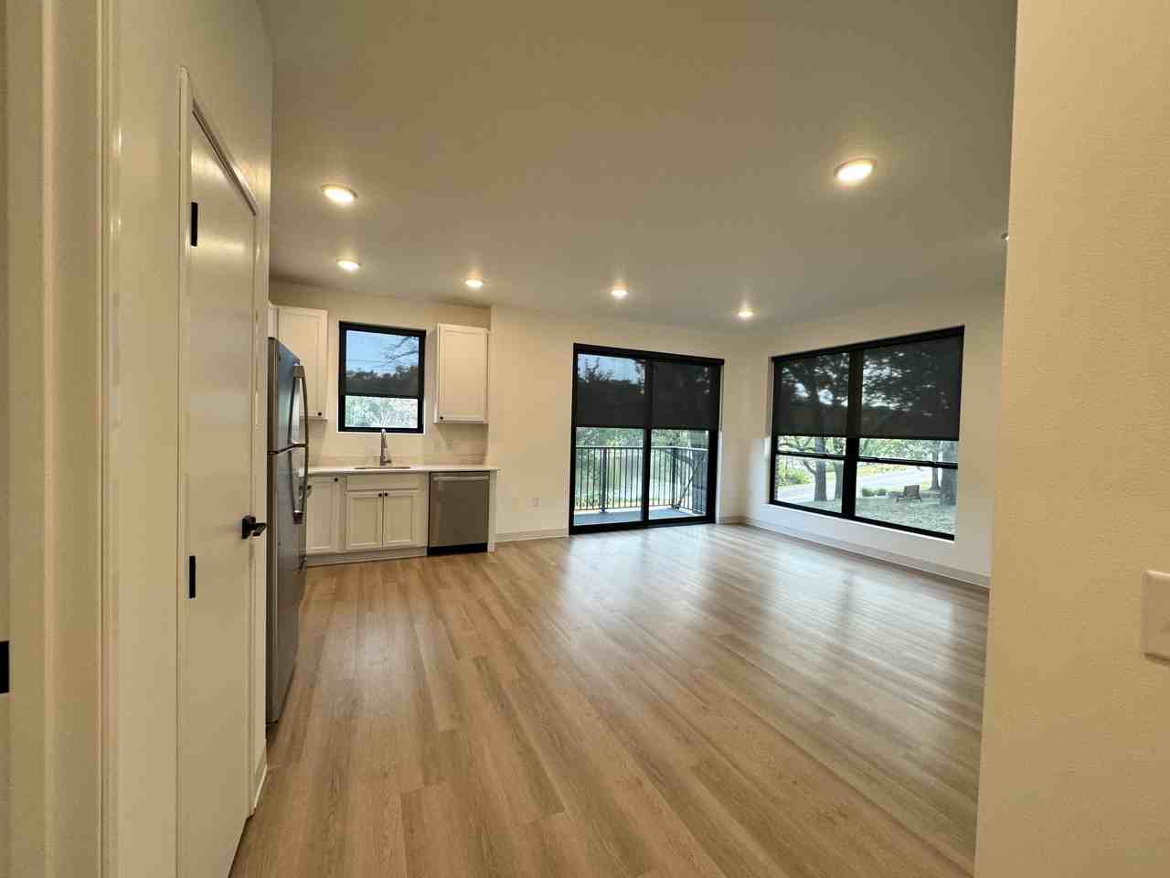 Palisades - Photo 3 of 50