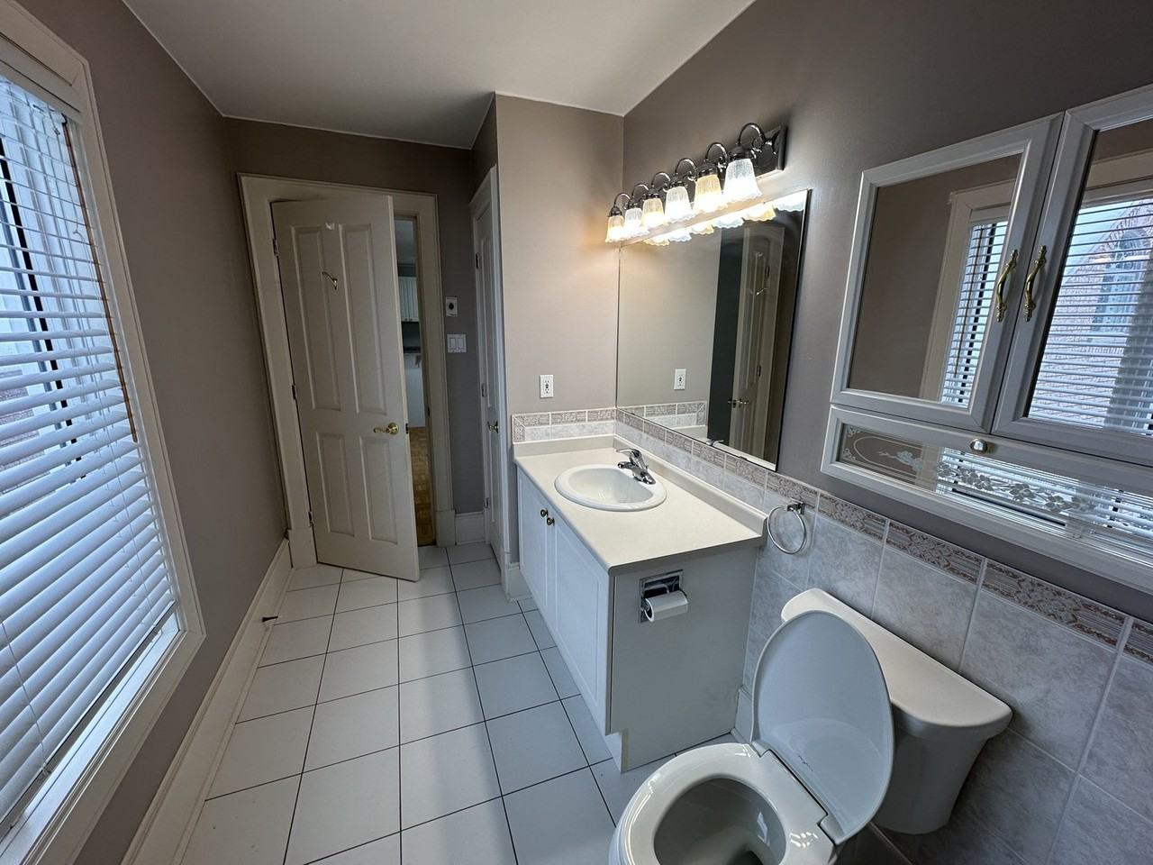 18 Oldoakes Pl - Photo 3 of 12