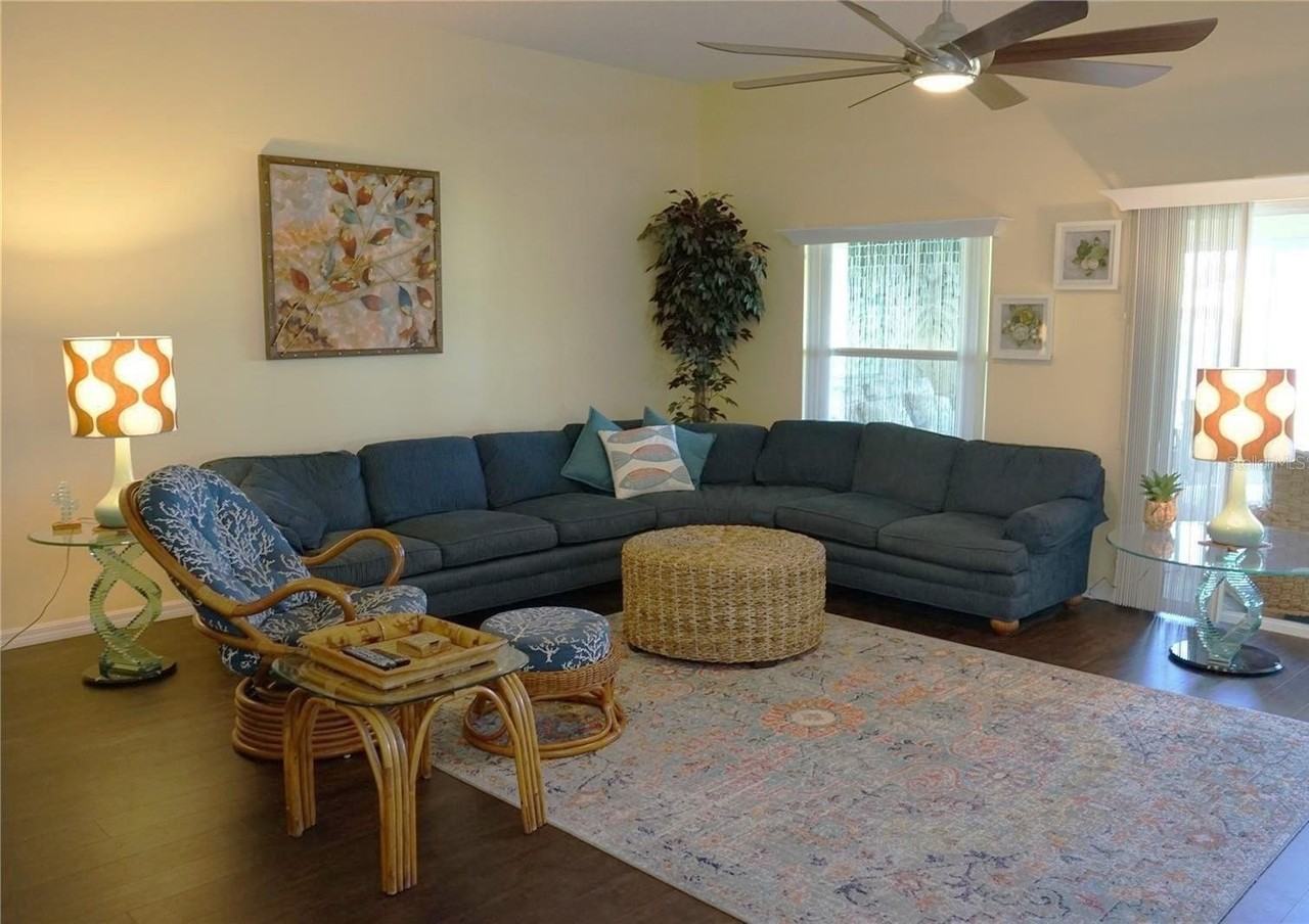 2312 Brookfield Greens Cir #61 - Photo 3 of 27