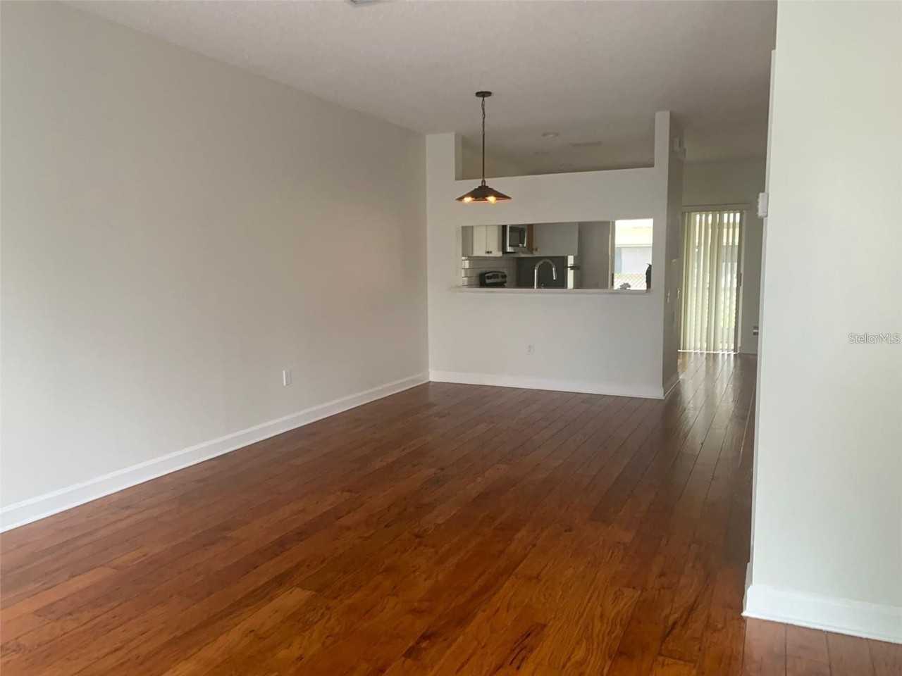 8602 Hunters Key Cir - Photo 4 of 50