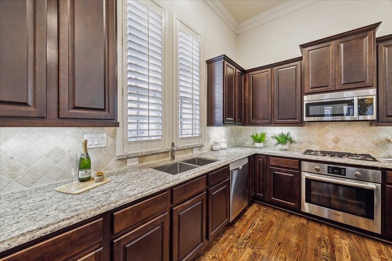 2739 Cohn St - Photo 7 of 35